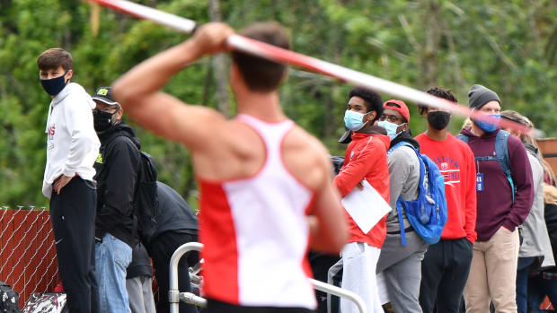 generic track and field boys throwers photo Taylor Balkom